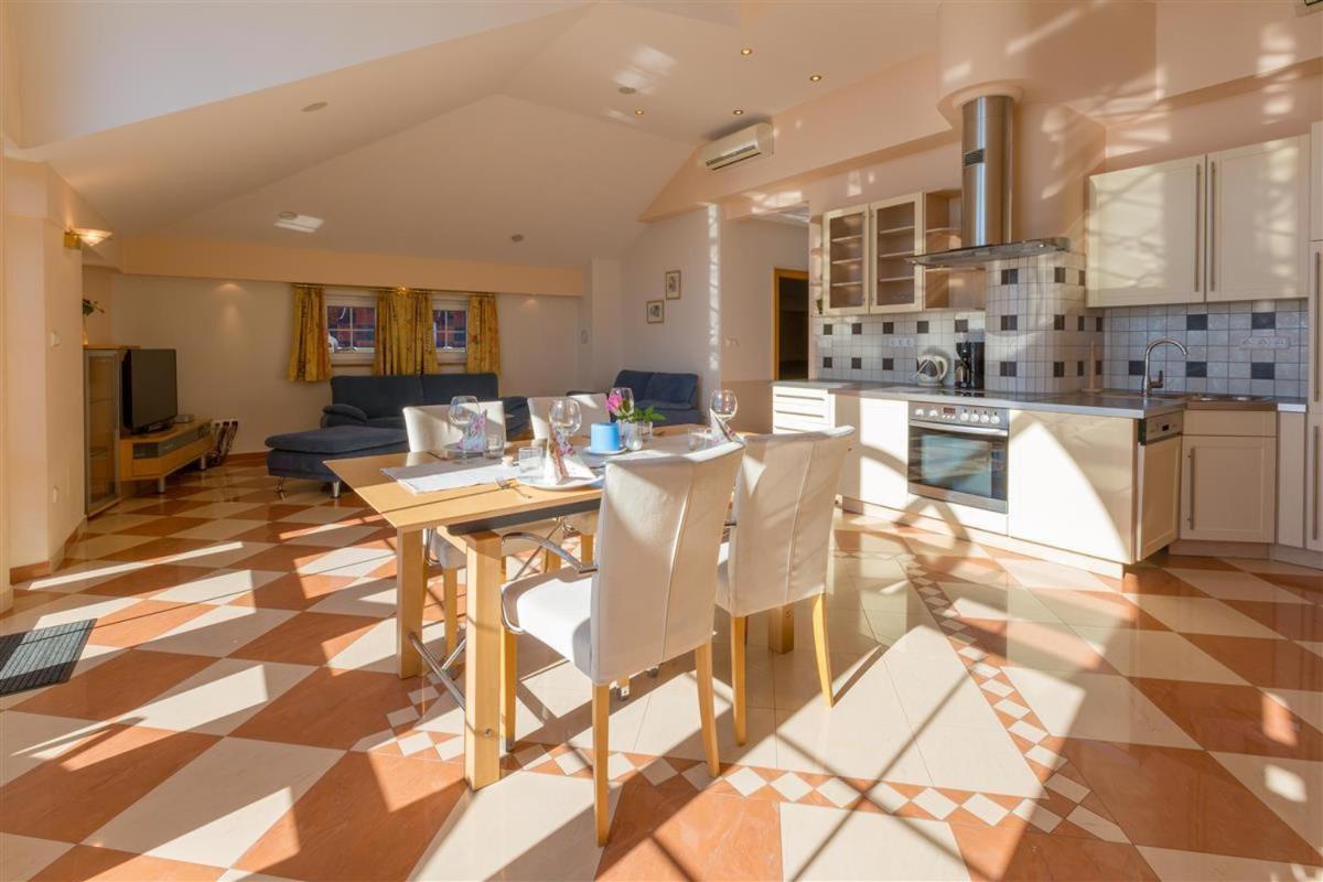 Villa Barbara Crikvenica Pokój zdjęcie